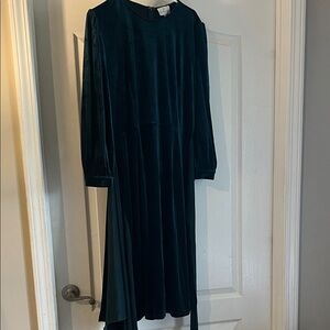 Dainty Jewells Teal Velvet Long Sleeve Dress